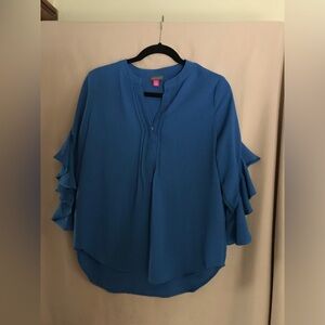 Vince Camuto split neck blouse